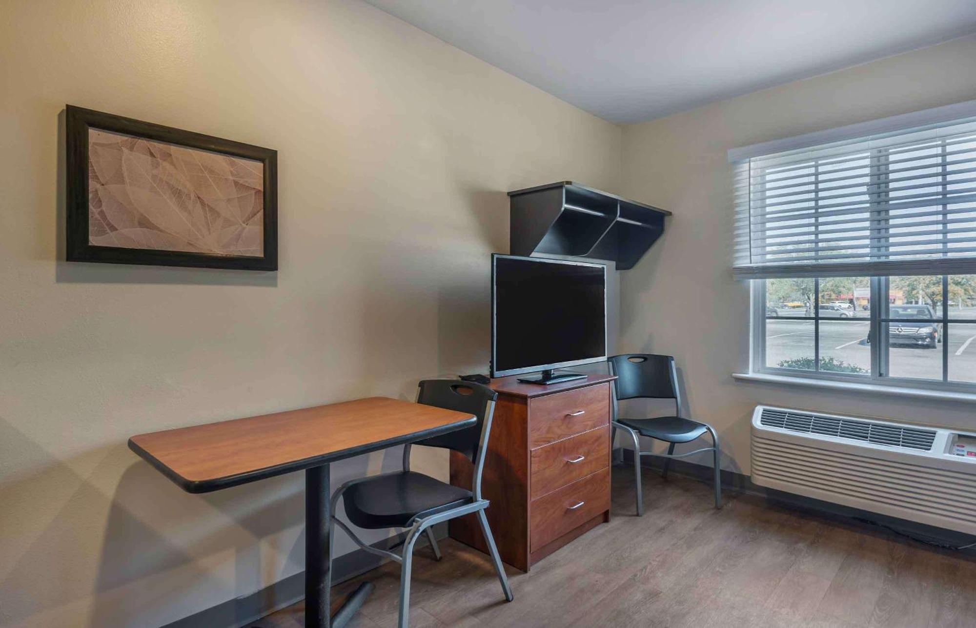 Extended Stay America Select Suites - Panama City - Callaway Bagian luar foto