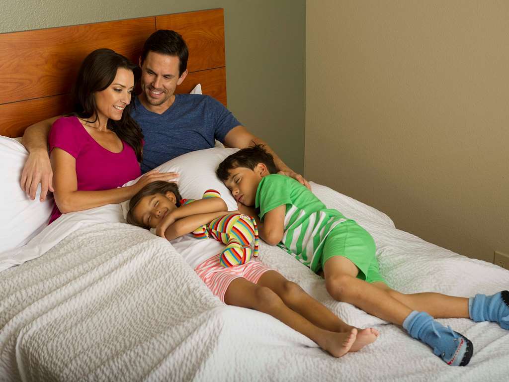 Extended Stay America Select Suites - Panama City - Callaway Ruang foto